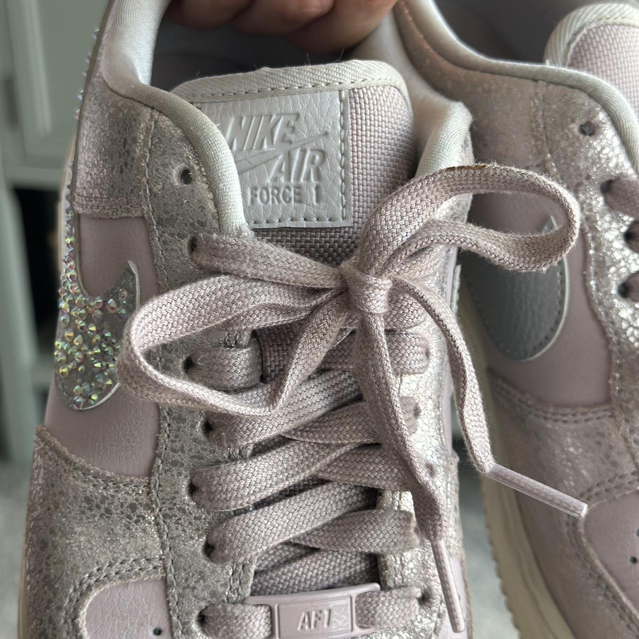 Nike air force 1 07 trainers particle rose glitter best sale