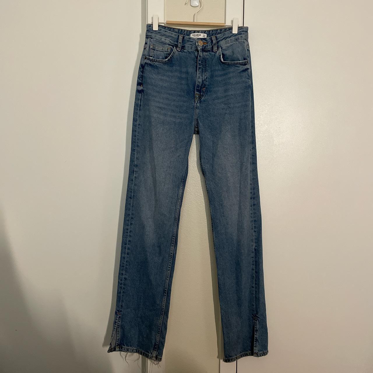 Levis pull cheap and bear