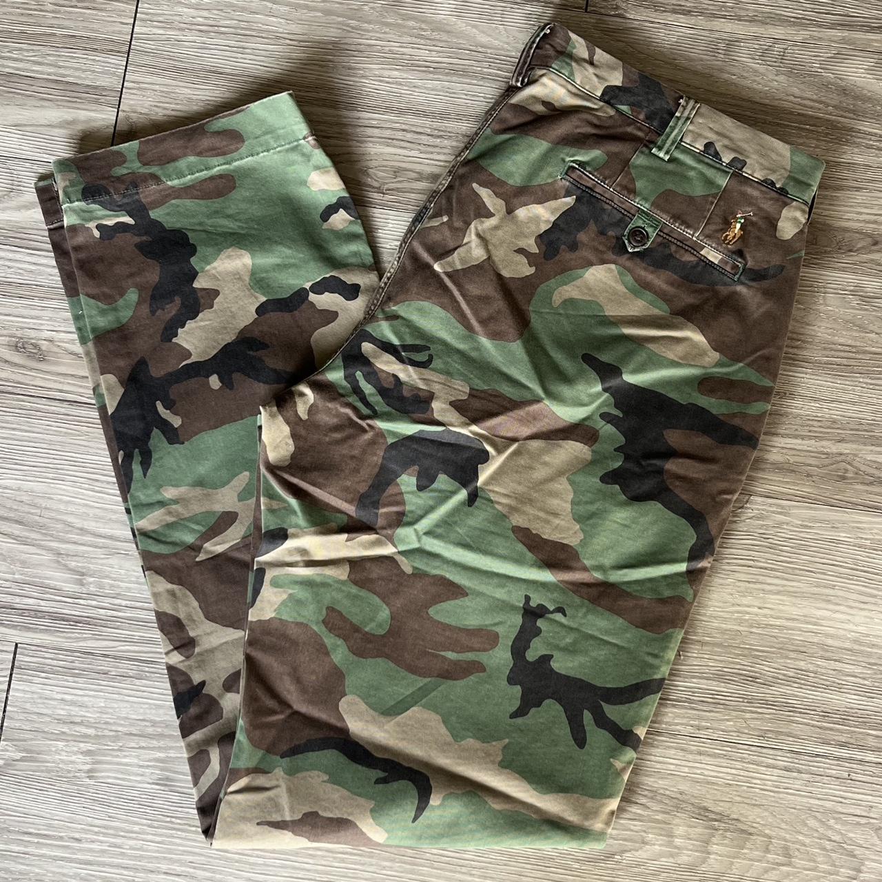 Polo camo cargo pants size 36x34 - Depop