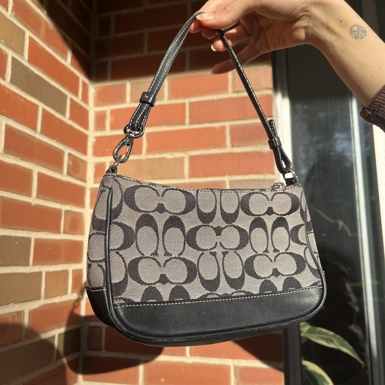 coach demi hampton monogram shoulder bag 🍭mild... - Depop