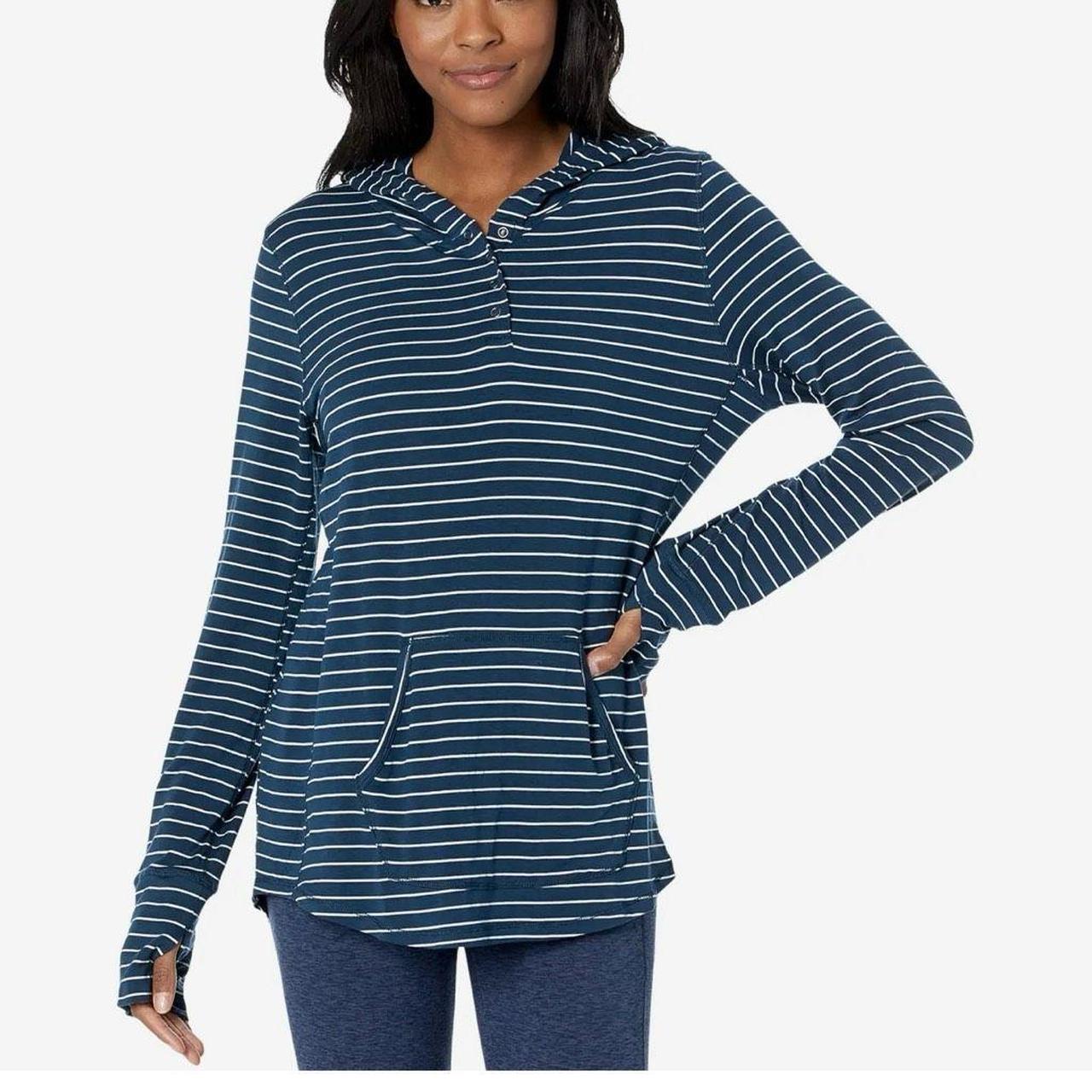 Prana hooded outlet t shirt