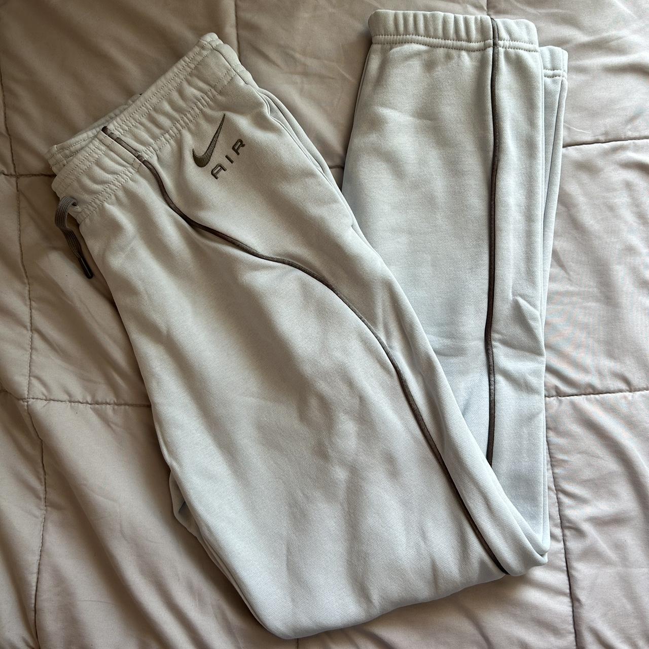 Nike Women's Grey and Silver Joggerstracksuits Depop