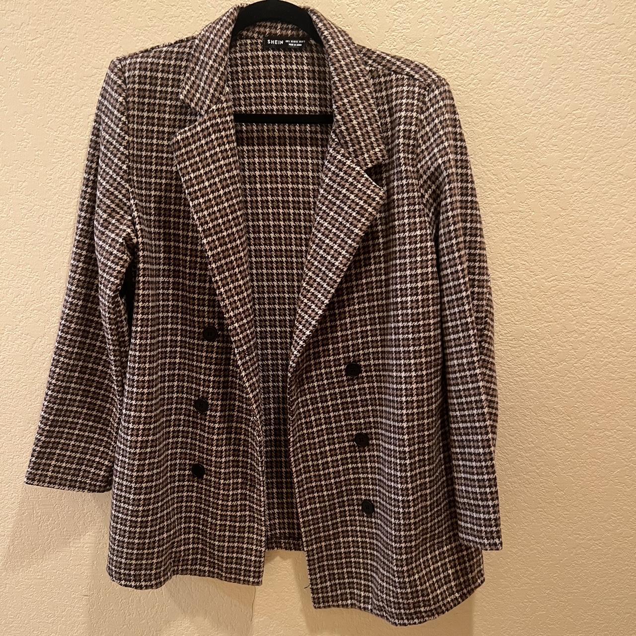 Brown houndstooth coat. Women’s size Large. In great... - Depop