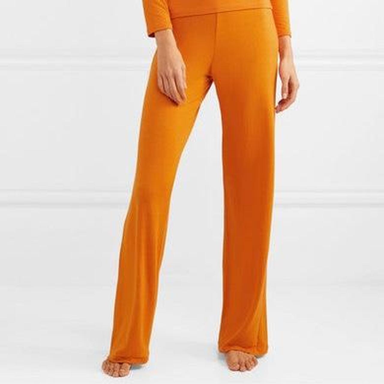How To Wear Orange Trousers | Orange pants outfit, Orange pants, Orange  outfit