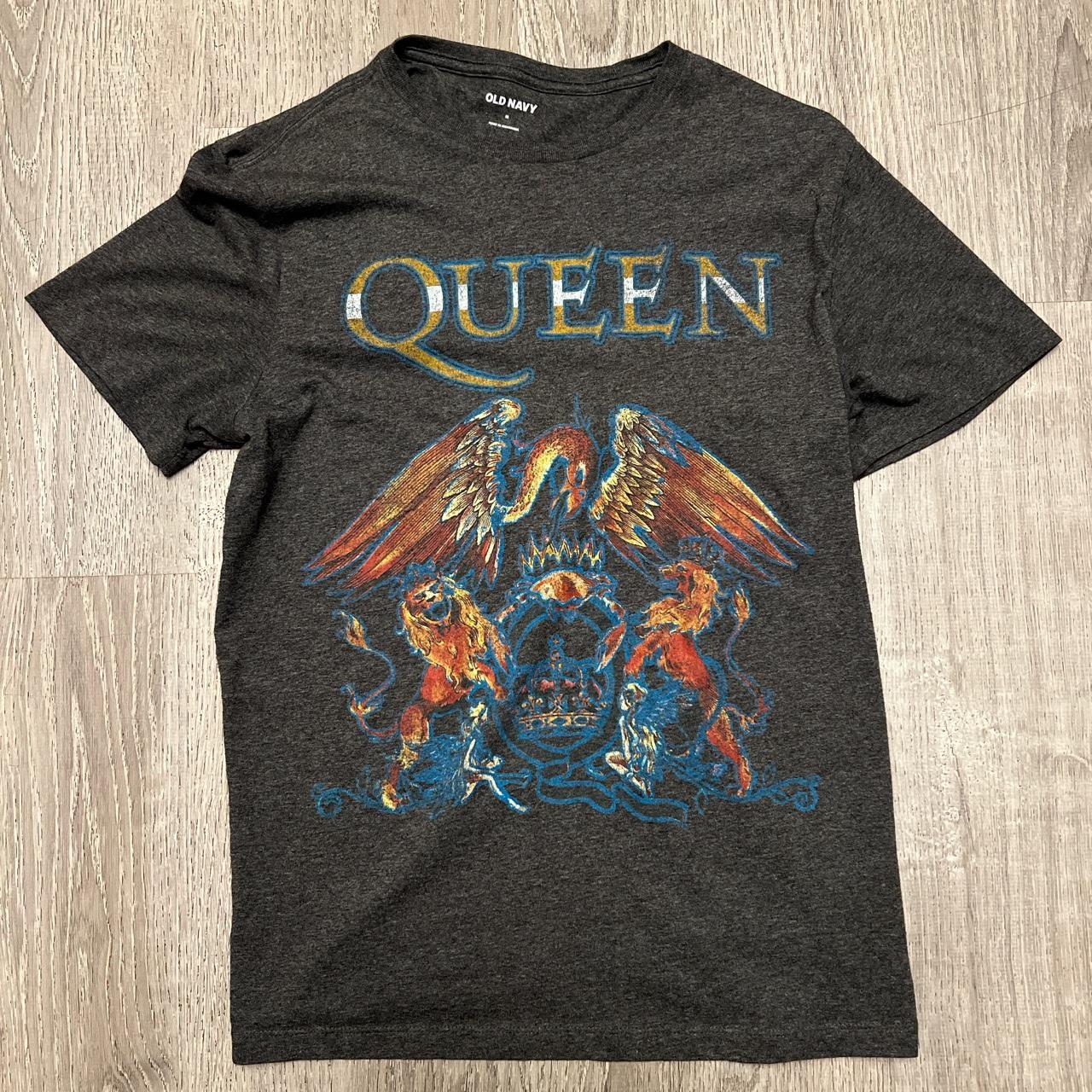 Vintage hotsell queen shirt