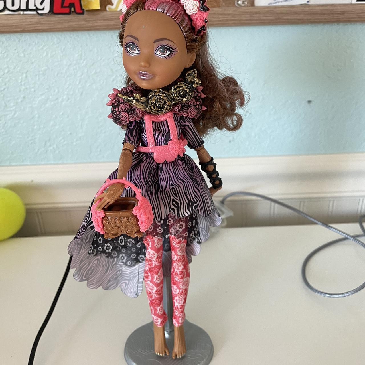 Cedar wood monster high online