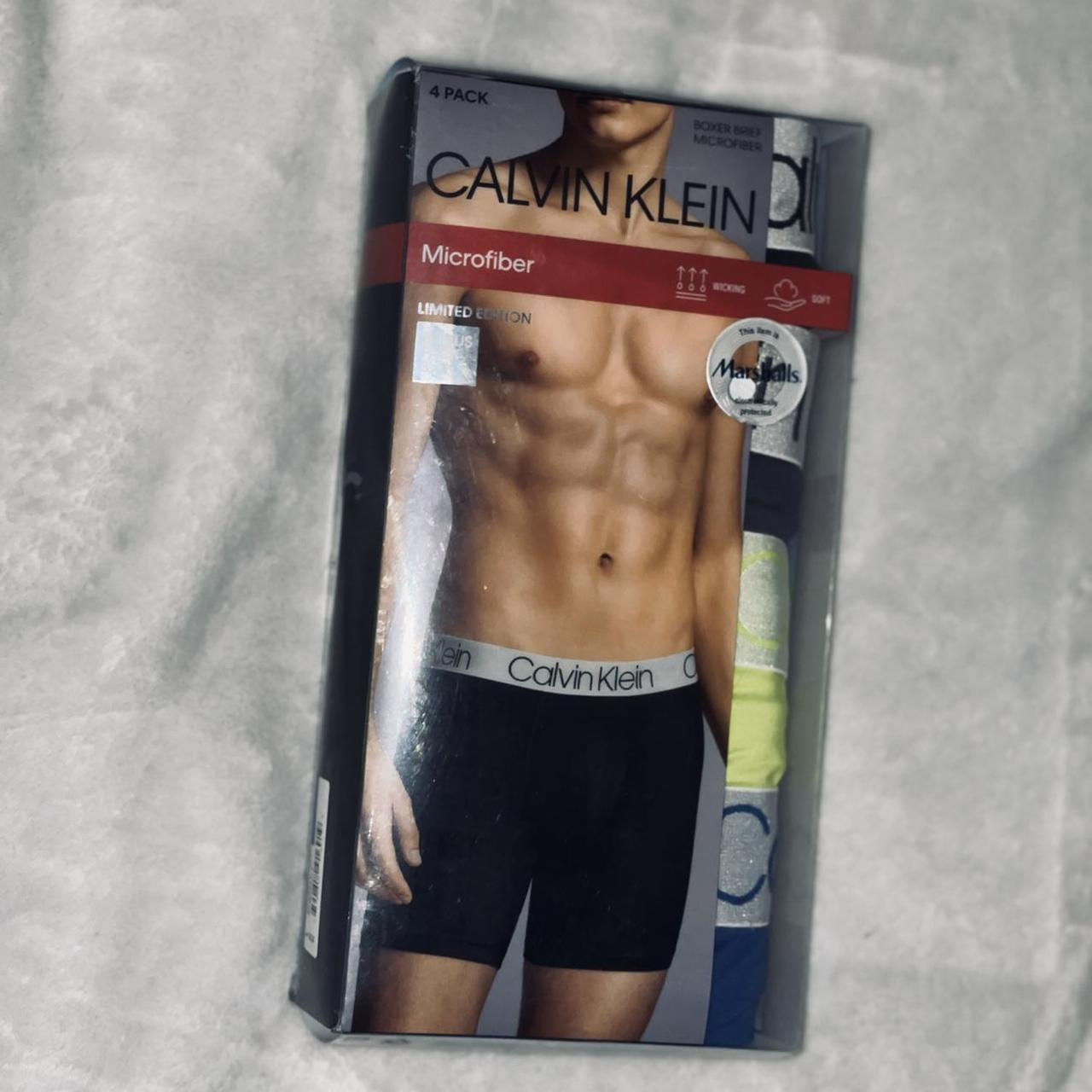 Calvin Klein Underwear 4 Pack Microfiber Boxer Brief Red Gray