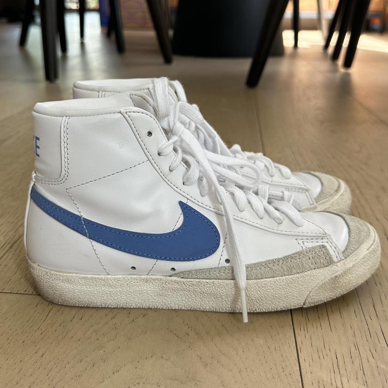 womens blue nike blazers