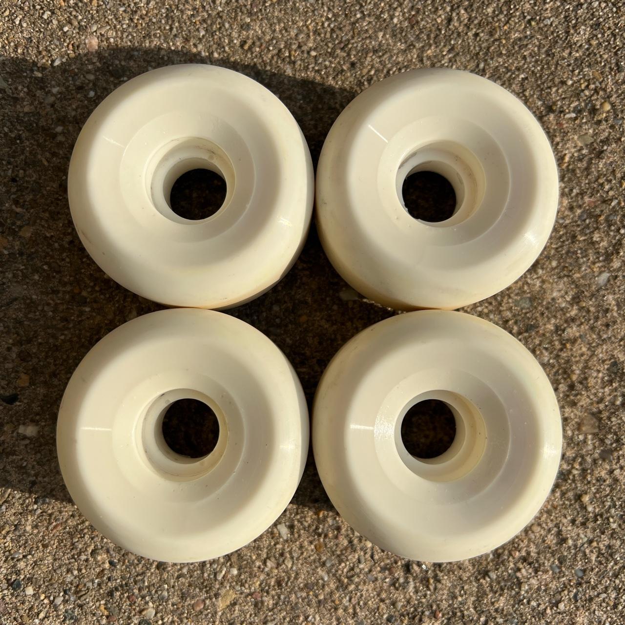 Bones White Skates-skateboards-scooters (2)