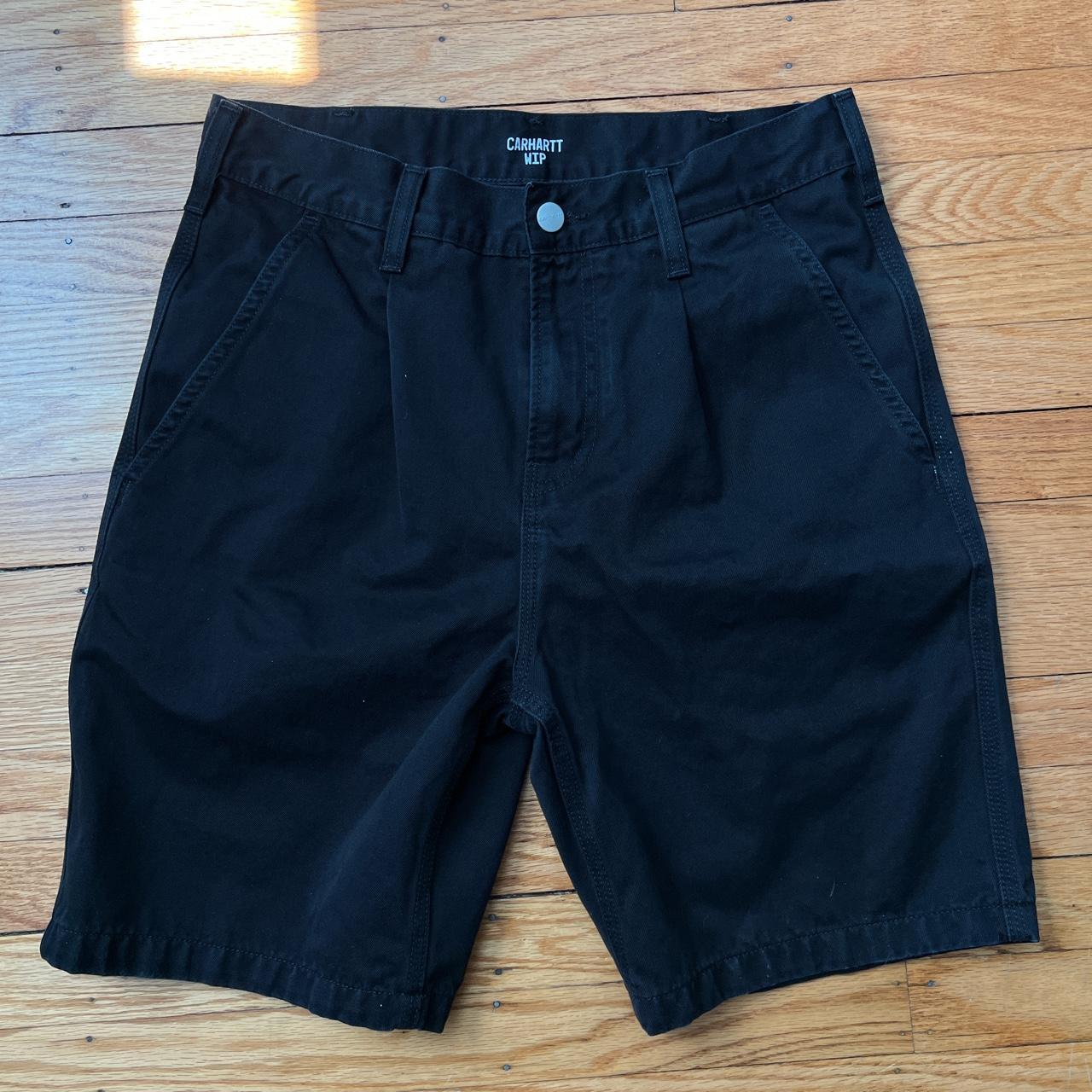 Carhartt WIP Men's Black Shorts | Depop