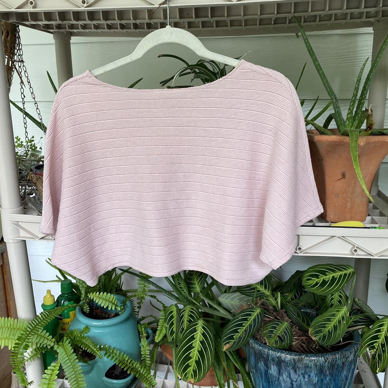 🤍Vintage 80s/90s baby pink crop top. Stretchy soft... Depop