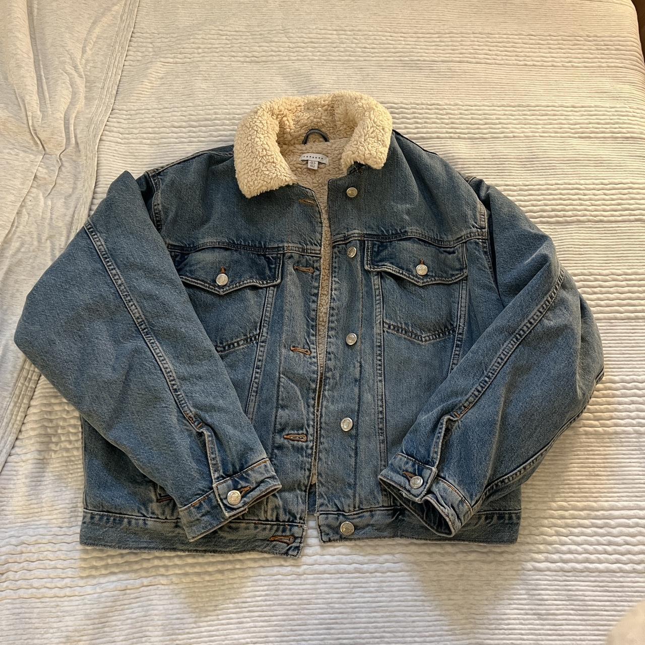 sherpa denim jacket. size 2, can fit a sm... Depop