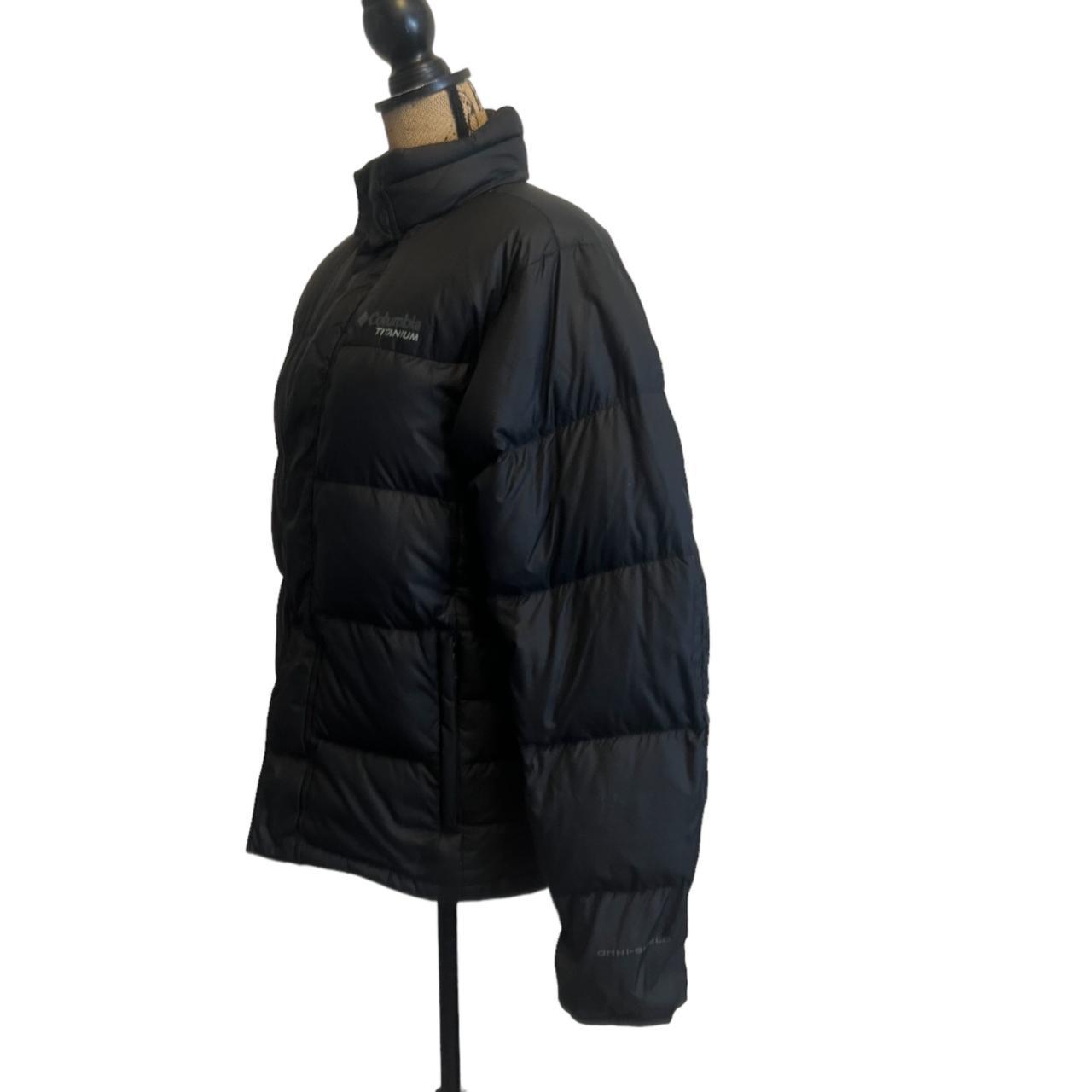 Columbia Men's Titanium Nylon Down Puffer - Depop