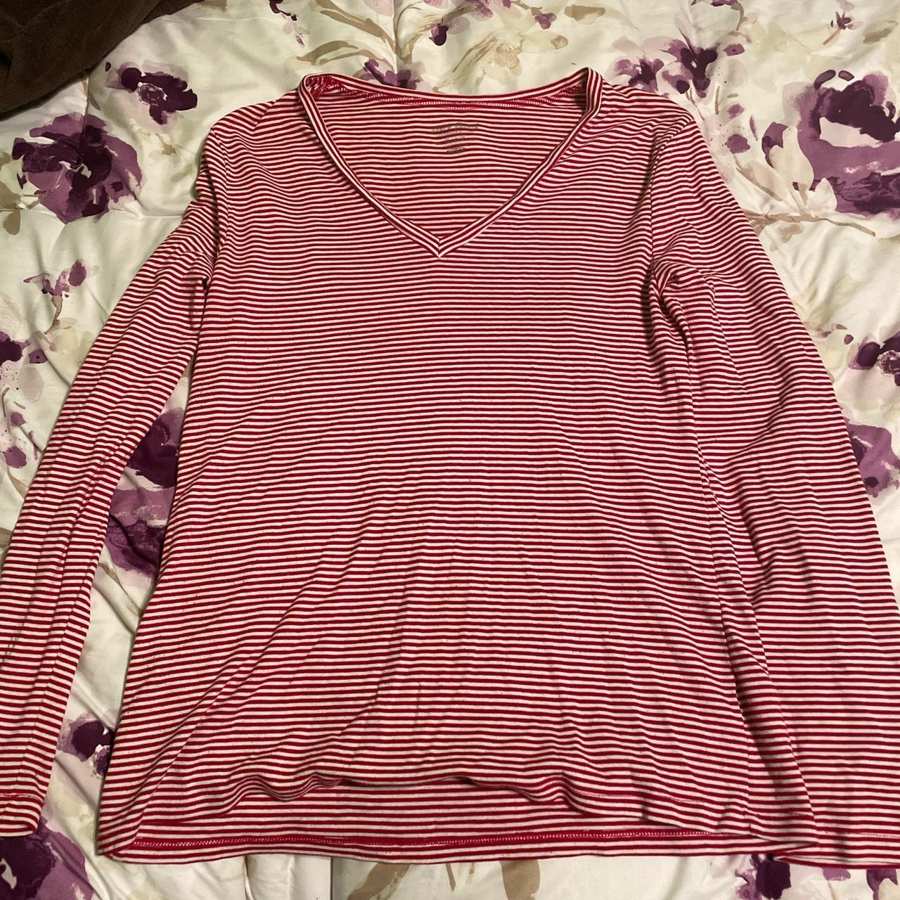 Women's White and Red Shirt Depop