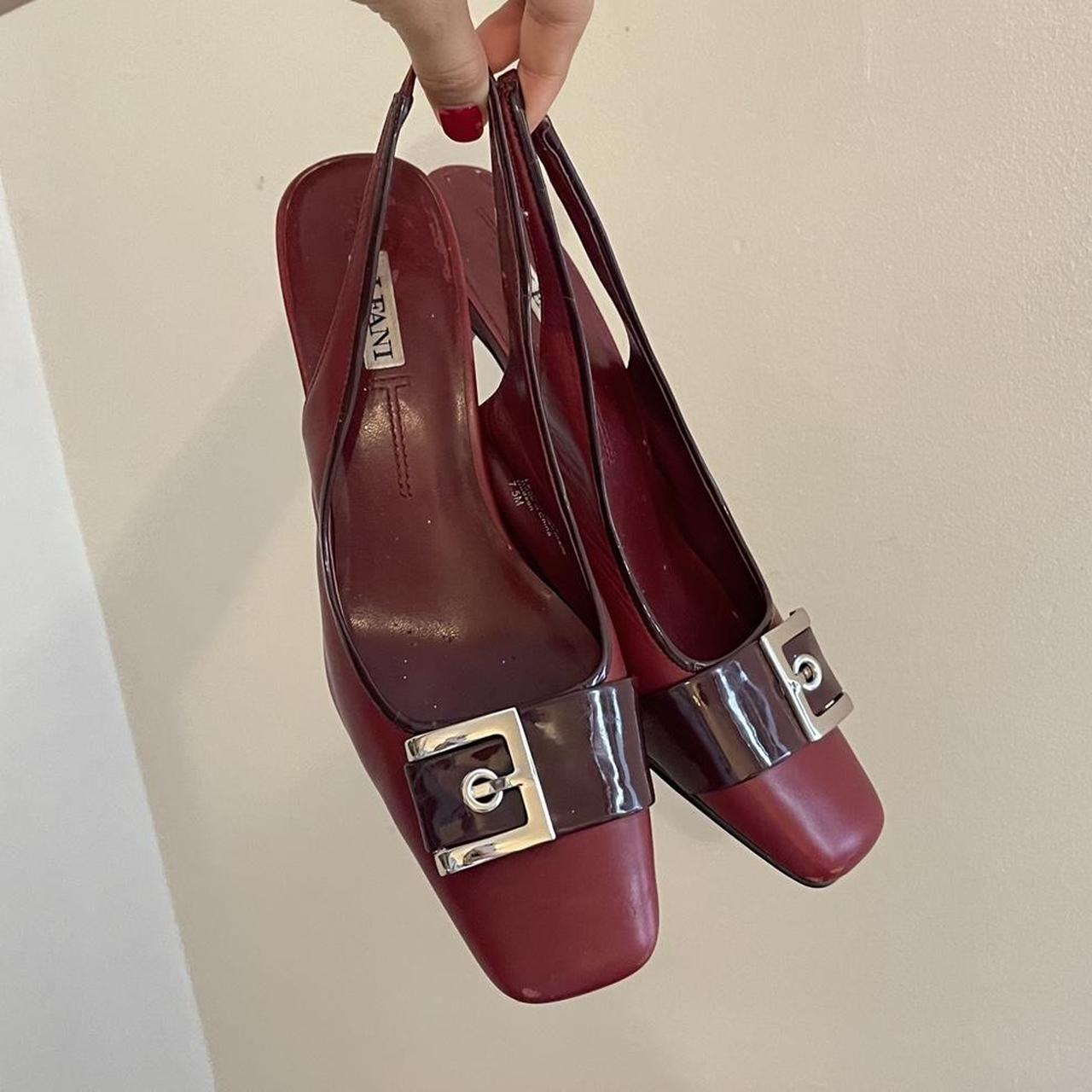 VINTAGE BURGUNDY KITTEN HEELS ~ Burgundy ~ Size 7.5... - Depop