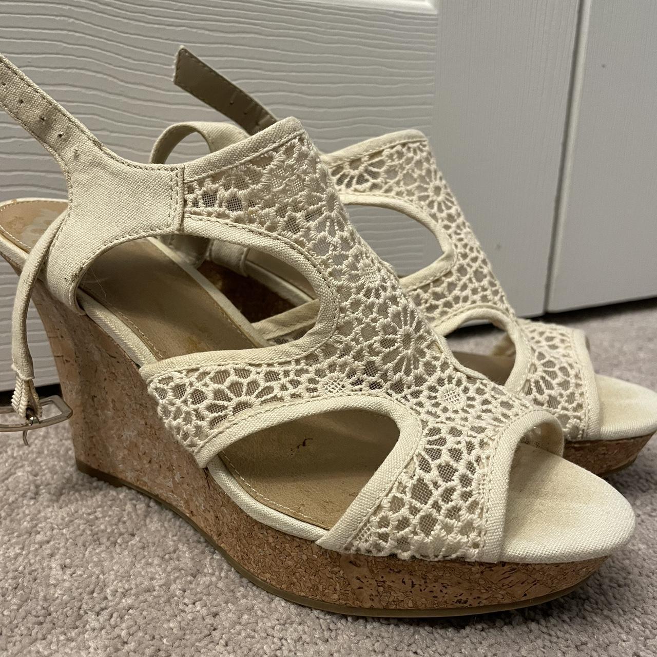 Cream hot sale lace wedges