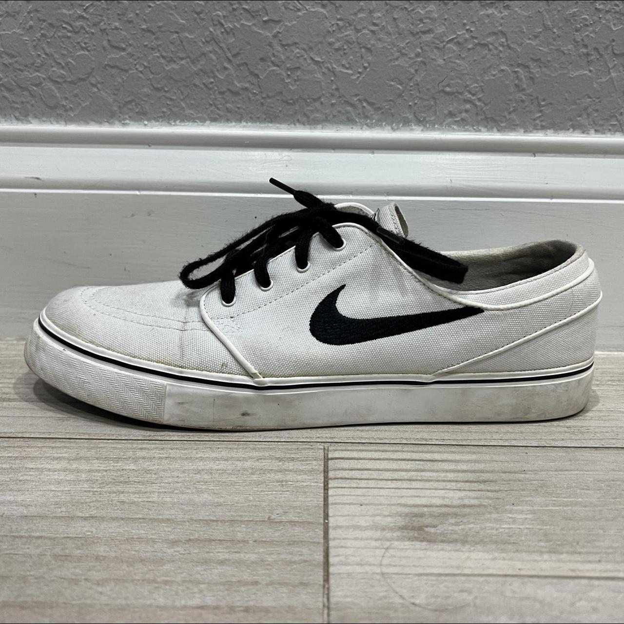 NIKE STEFAN JANOSKI white canvas | no box, slight... - Depop