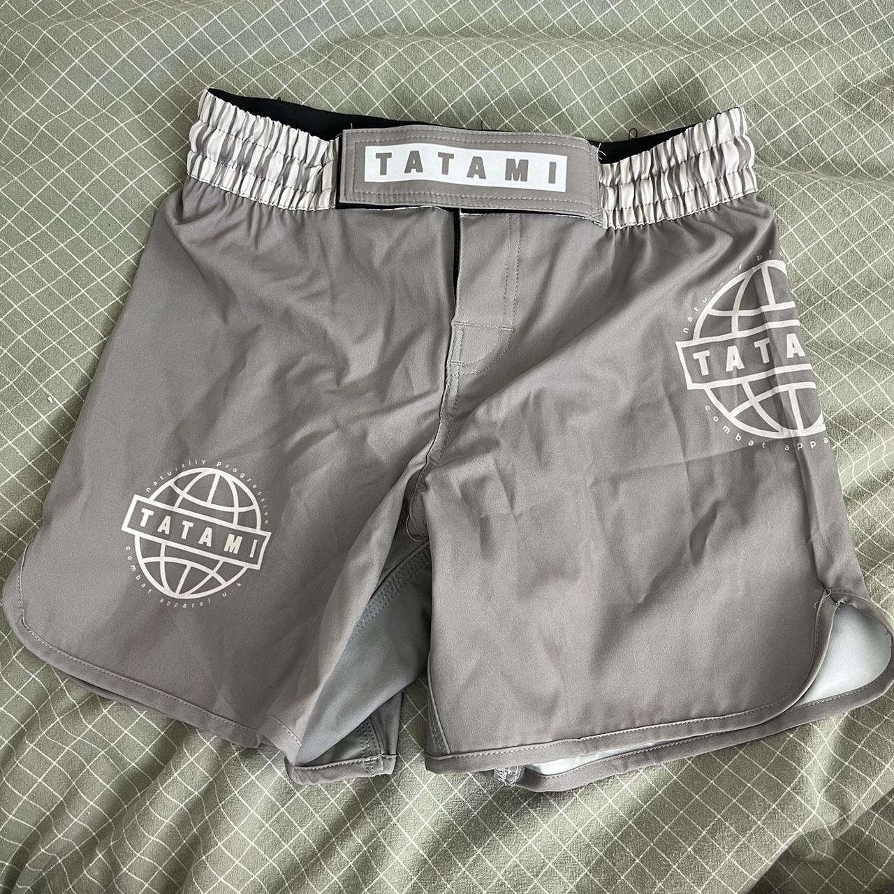 under armor womens shorts xs barely used but i took - Depop