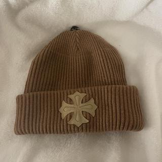 White Chrome Hearts beanie Open to any - Depop