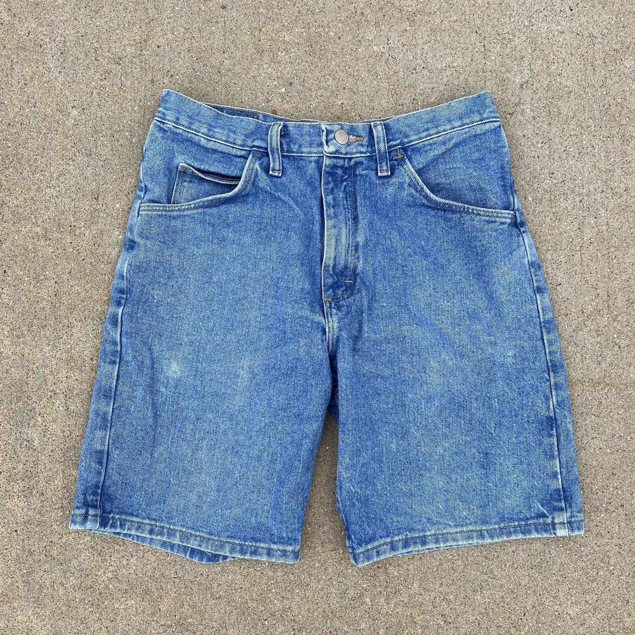 Wrangler Jorts Medium wash Size 30 - Depop