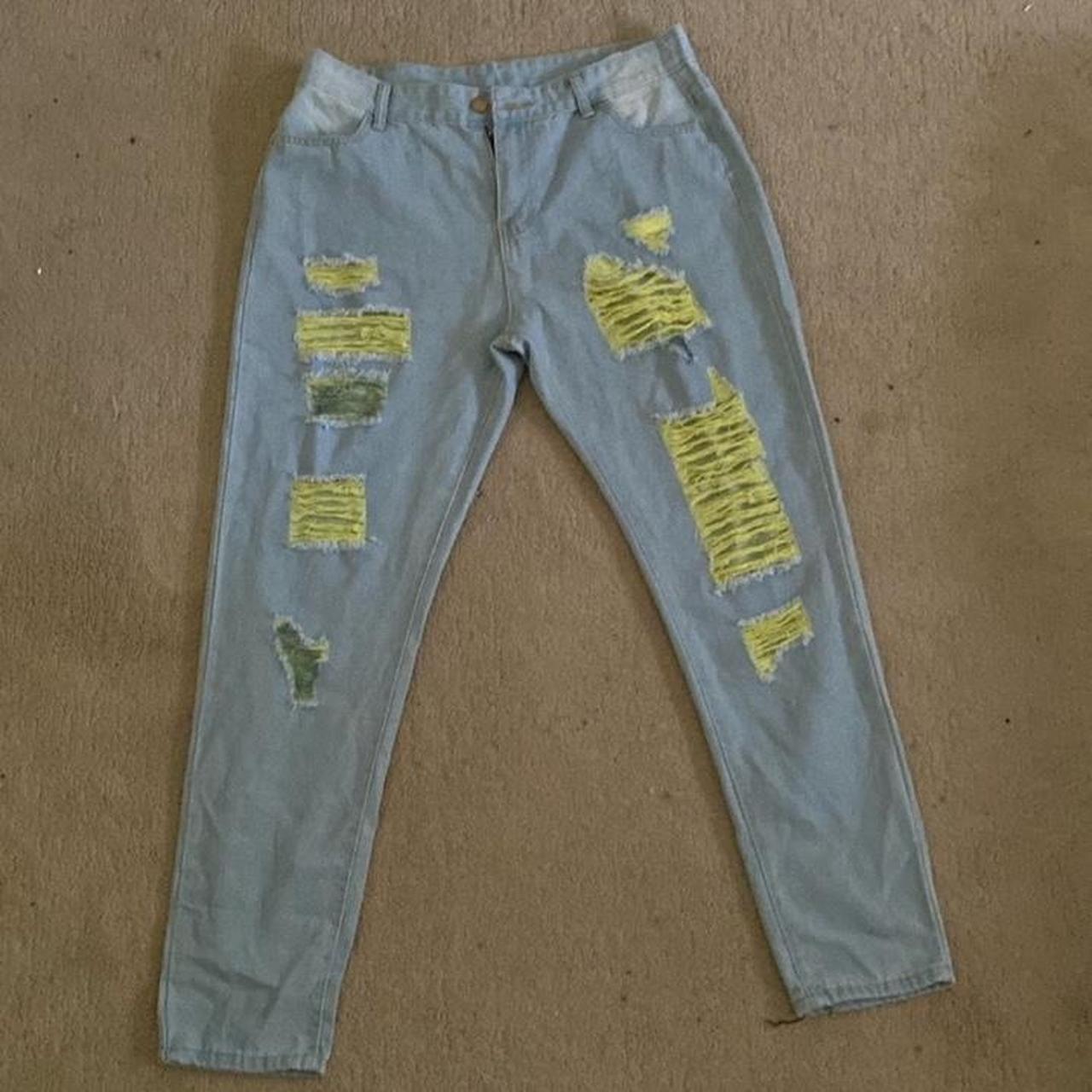 Jeans with yellow rips best sale