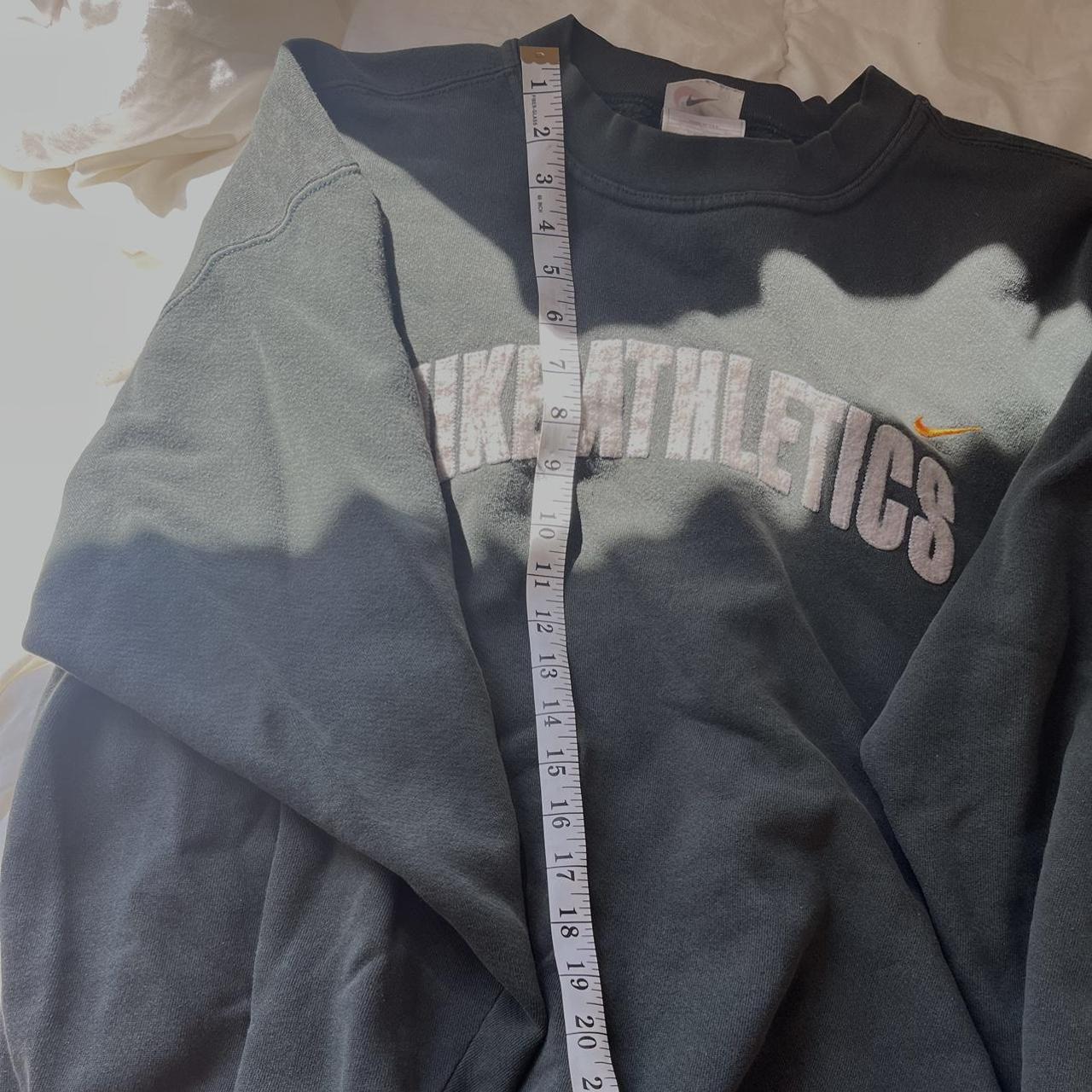 mens vintage nike crewneck
