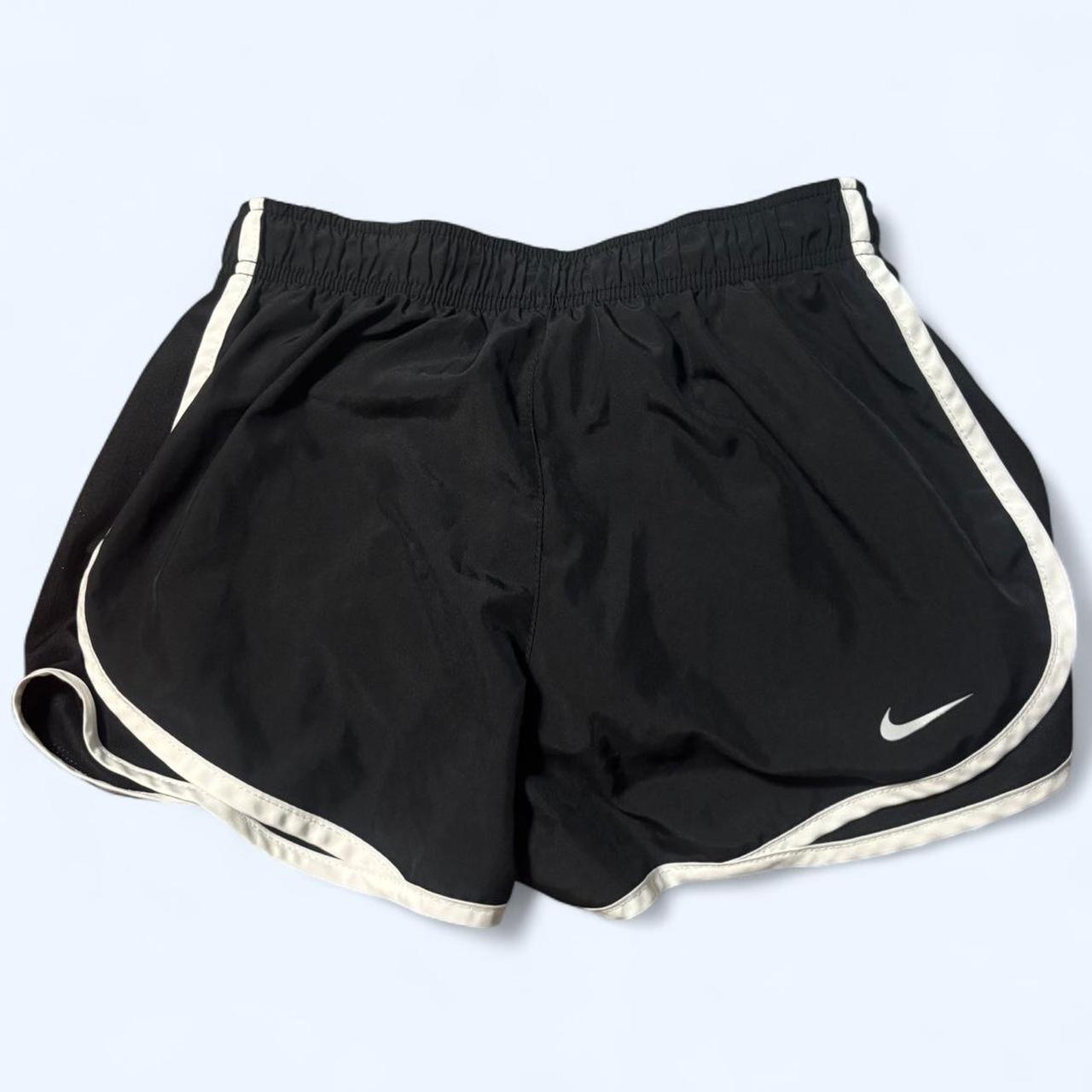 item listed by emileer0se