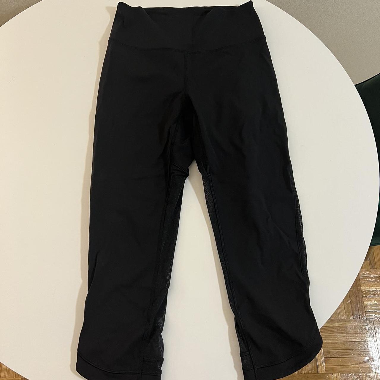 Lululemon Women's Black Leggings | Depop