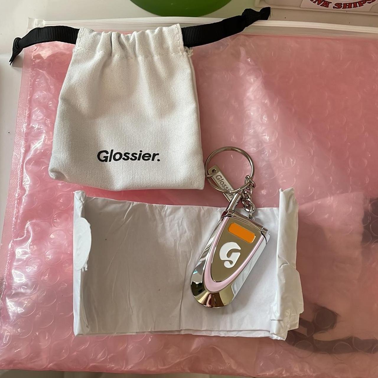 GLOSSIER LA KEYCHAIN - Depop