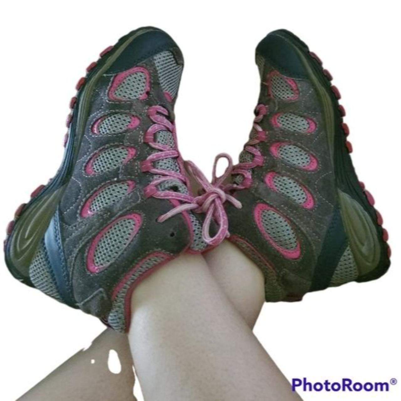 Merrell hilltop deals