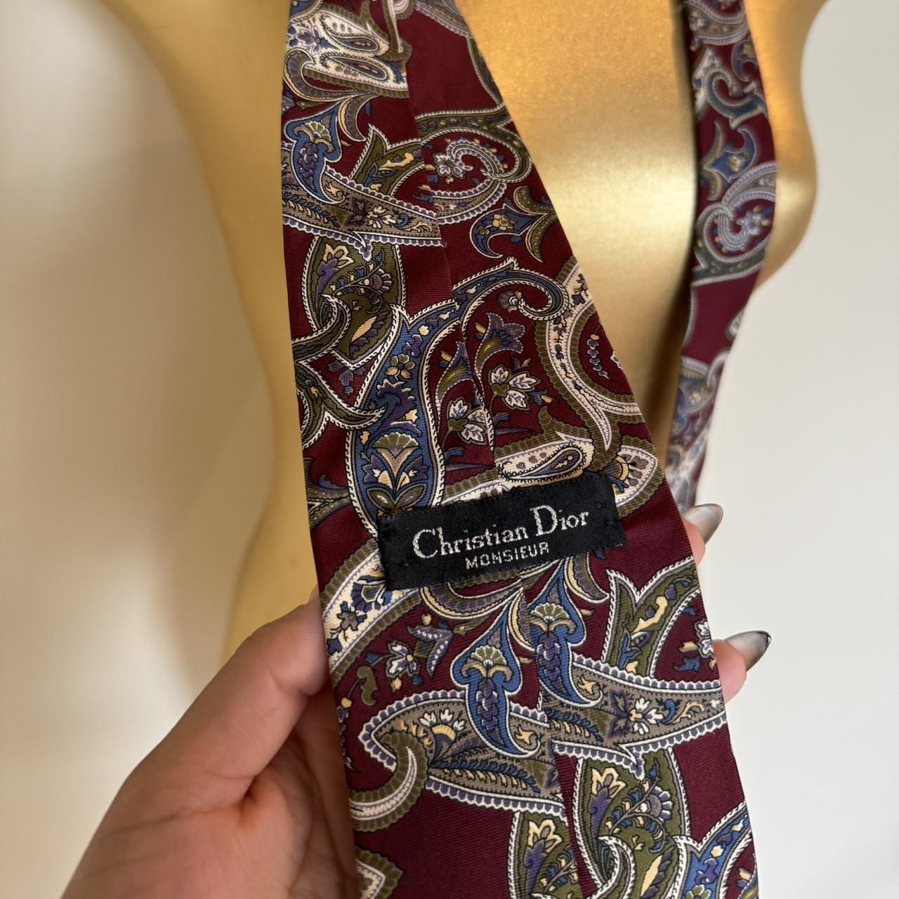 Dior selling Tie