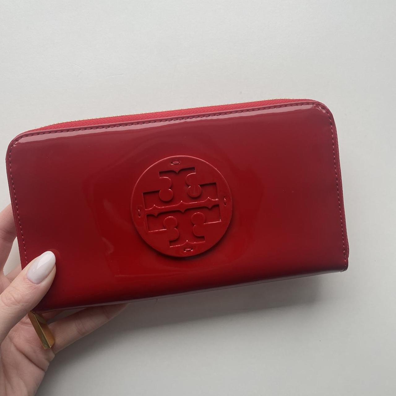 Tory Burch Women's Red Wallet-purses | Depop