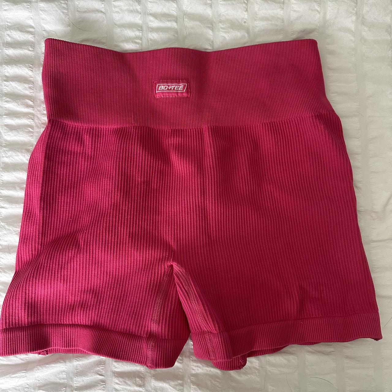 BO+TEE hot pink workout shorts size S ribbed shorts - Depop