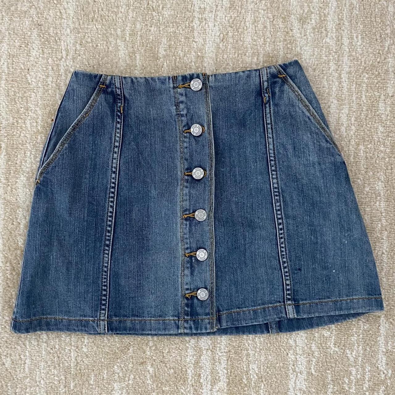 How To Make A Denim Button-Up Skirt