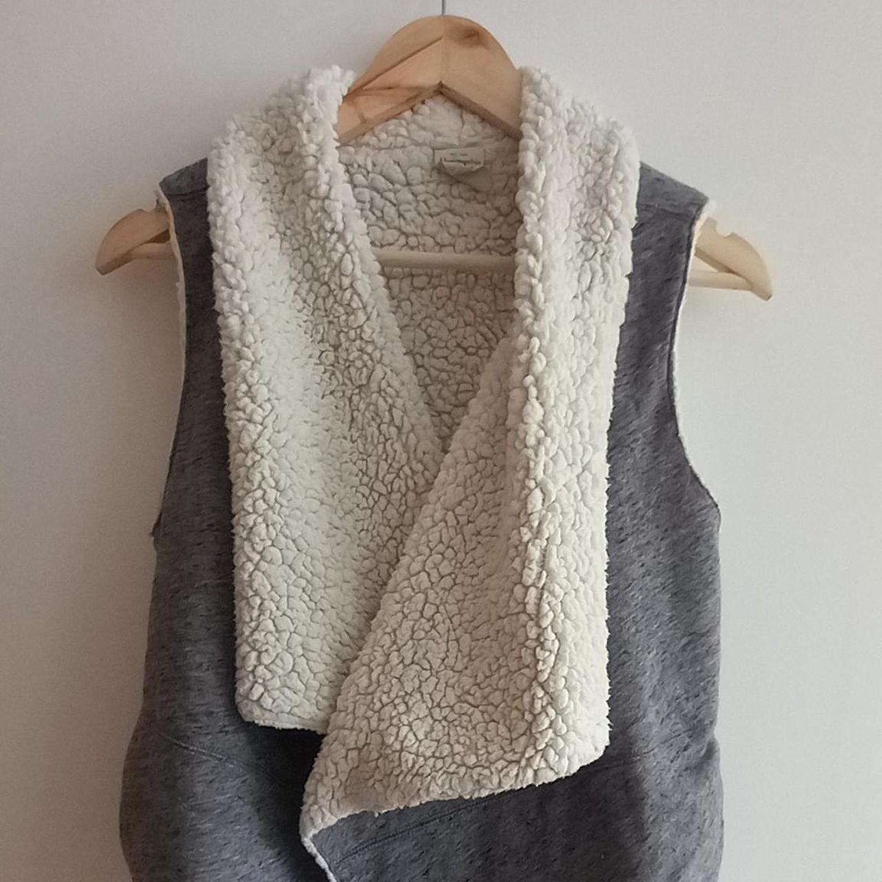 Beautiful Abercrombie &Fitch Gillette, good as new... Depop