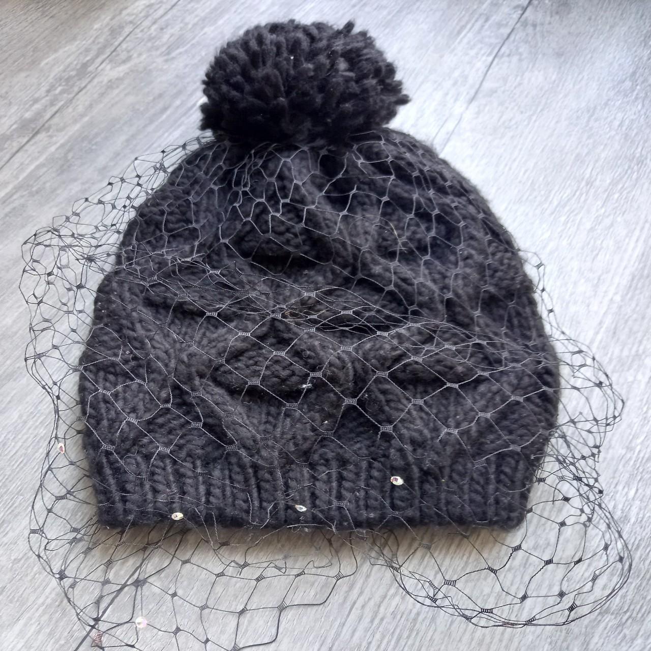 item listed by emmyoi