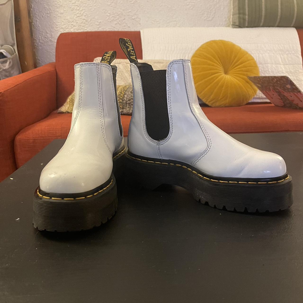 2976 smooth leather platform chelsea best sale boots white