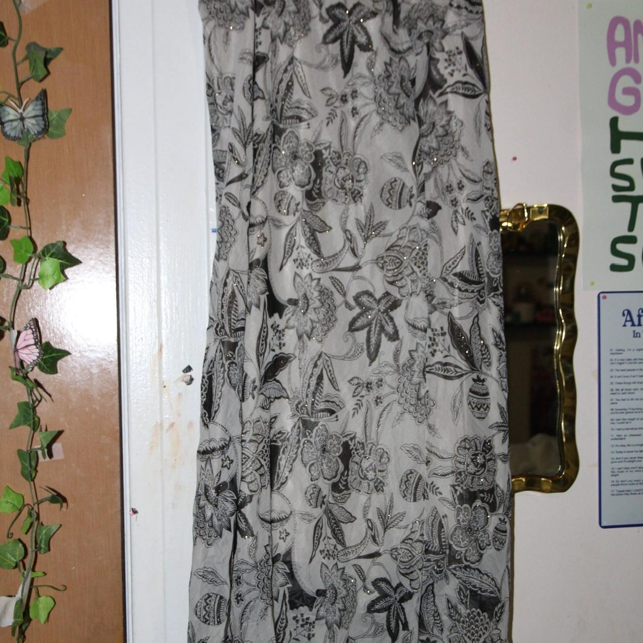 item listed by portiadarling