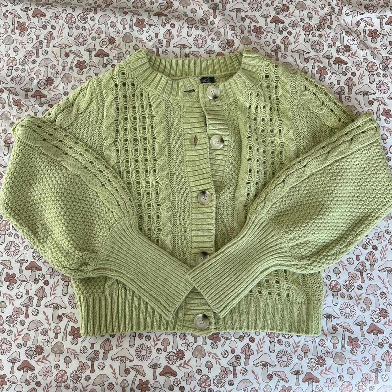 XS wild fable (target) cropped sweater Depop