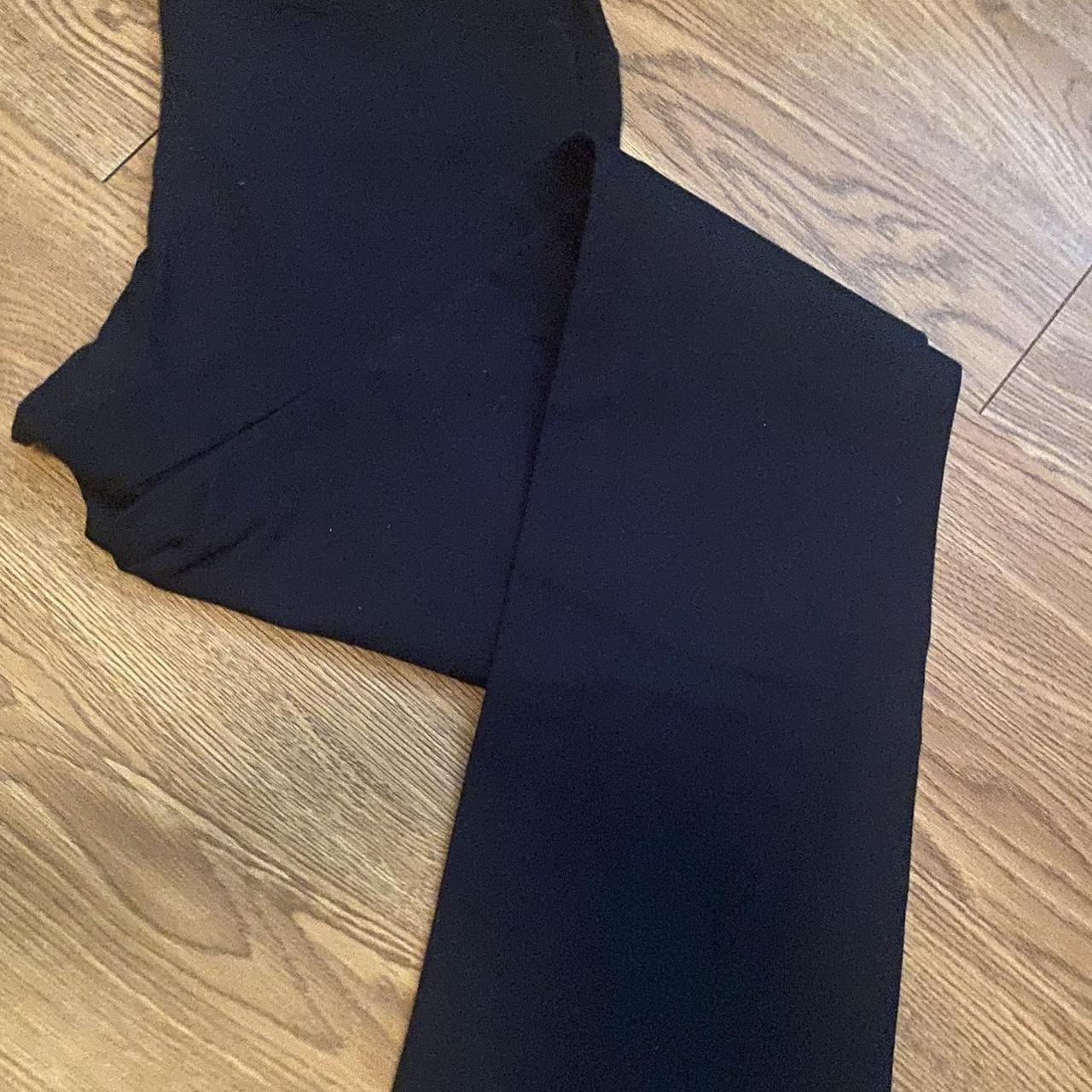 Yummie Tummie by Heather Thomson Black stretch pants - Depop