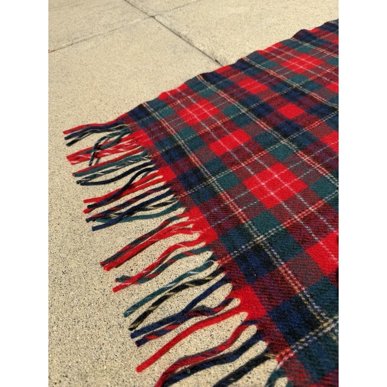 Pendleton Women's Scarf - Red/Multi – Wool Throw … - image 2