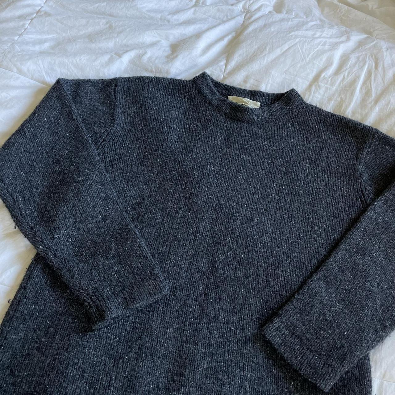 Gorgeous vintage wool sweater 🧵 (90% lambs wool, 10%... - Depop