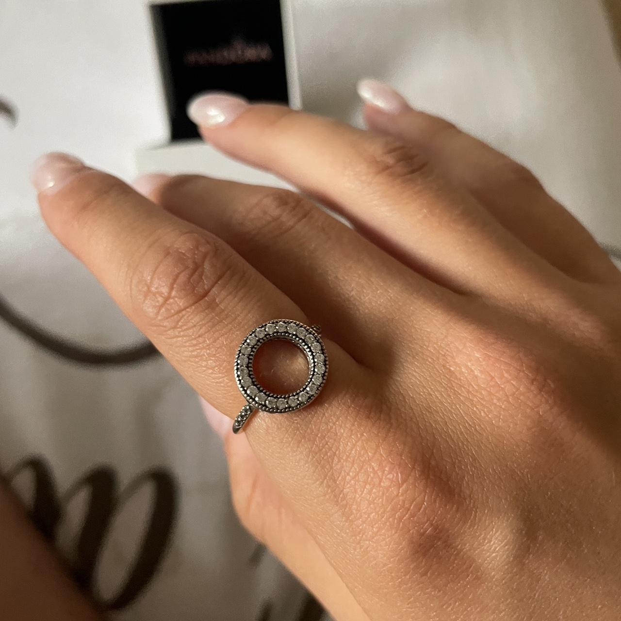 Hearts of pandora sale halo ring silver