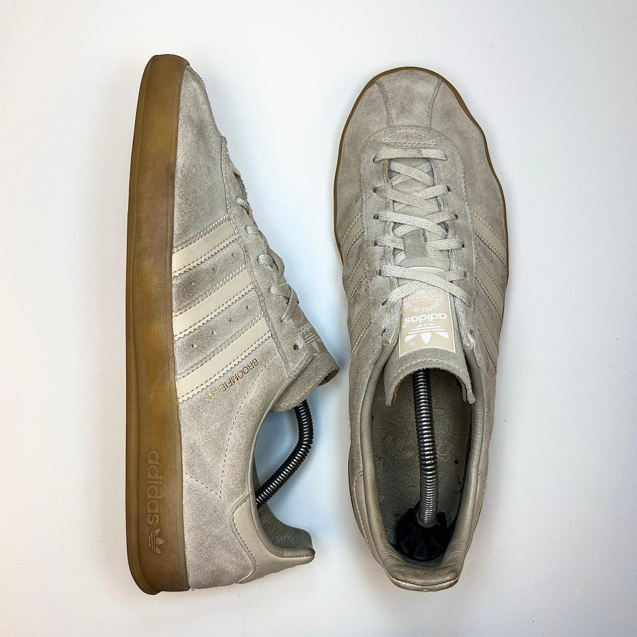 item listed by solematesonline