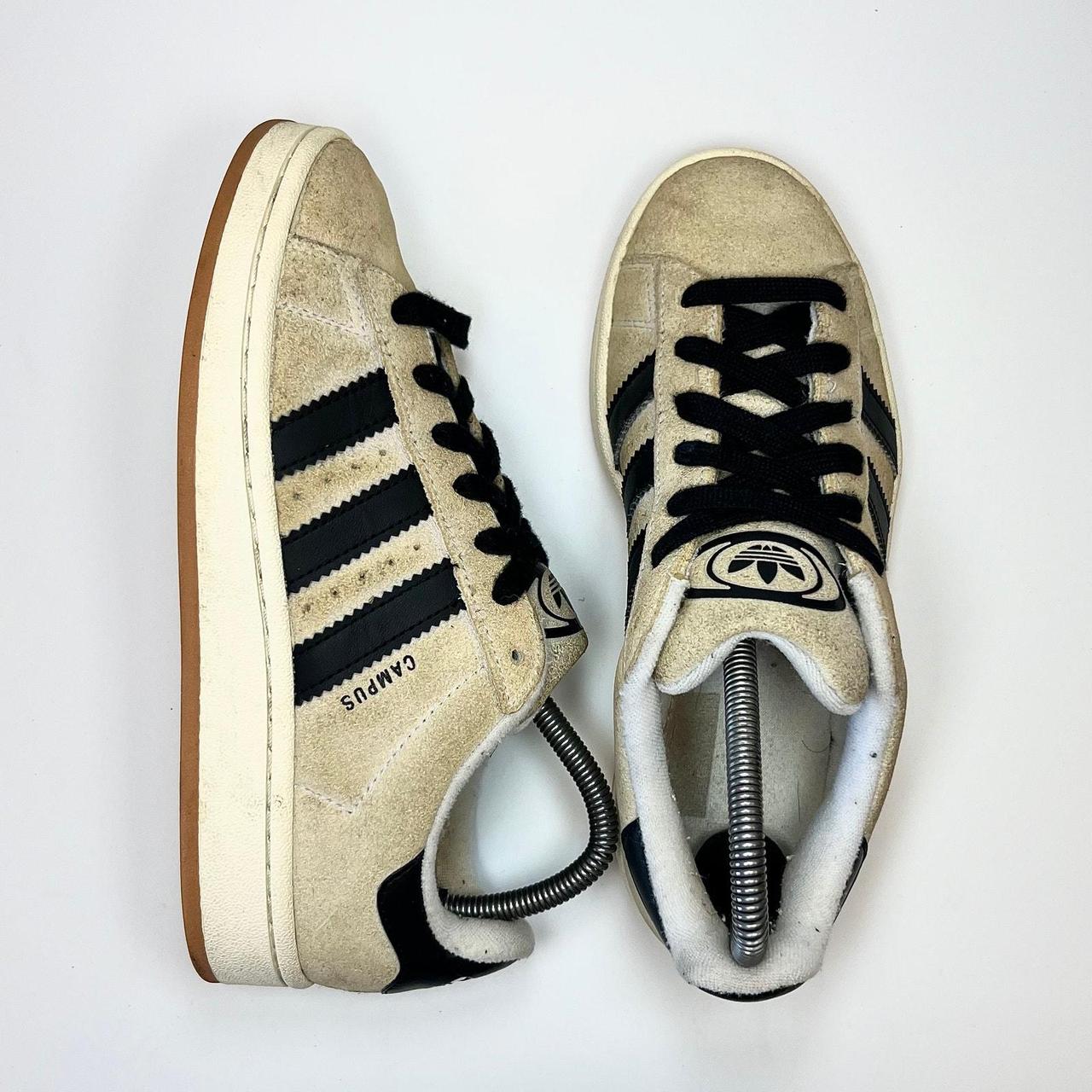 item listed by solematesonline