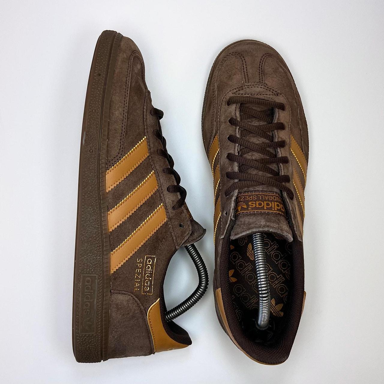 item listed by solematesonline