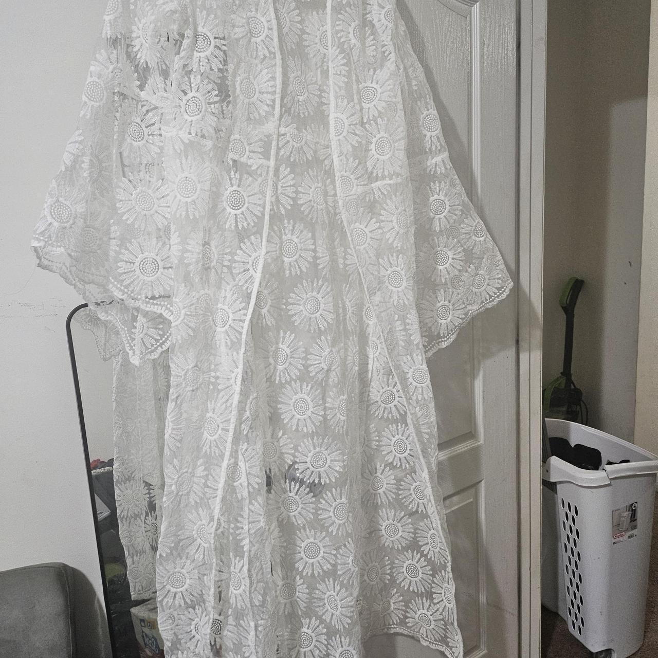item listed by tiathetwin