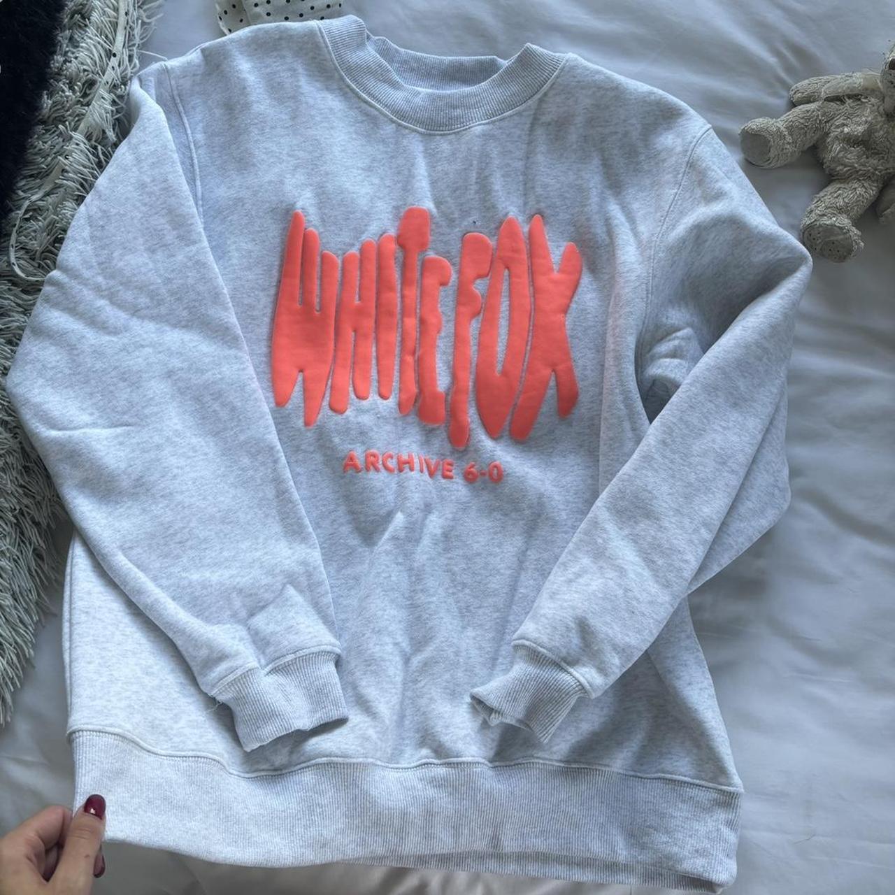 White fox sweatshirt - only worn once Size Xs/S - Depop