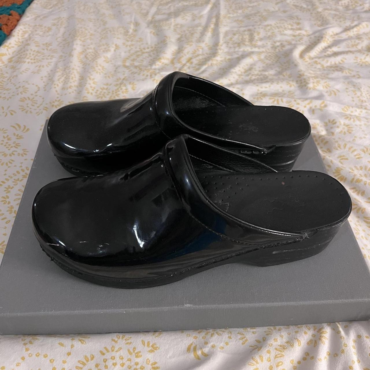 discount dansko clogs