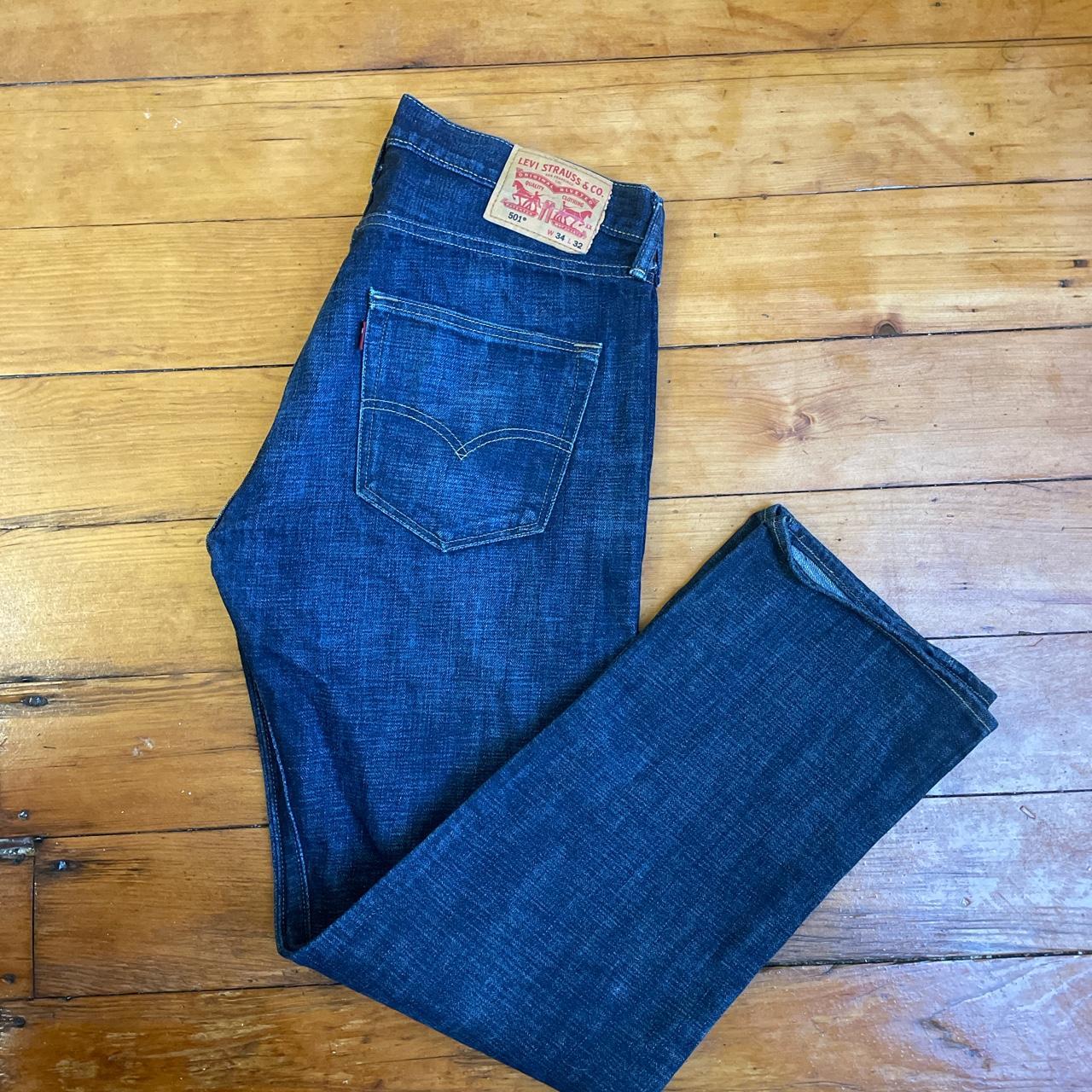Vintage Levi's 901 Jeans | Size 28/32 - Brick Vintage